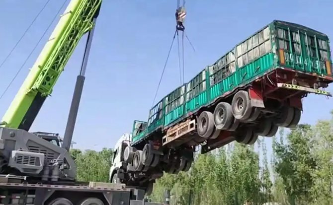西充道路脱困救援案例